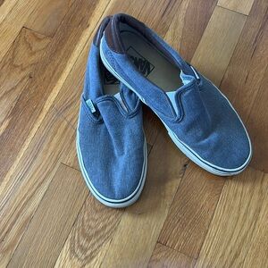 Men’s gray Vans slip on